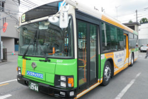 バス1