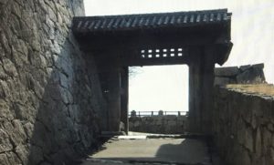 伊予松山城門